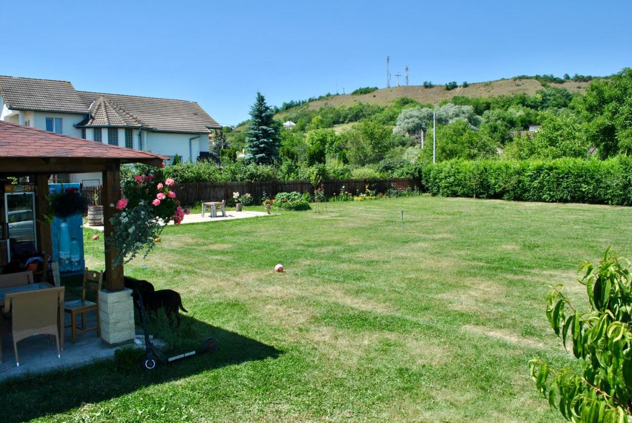 Camping La Foisor Turda Ngoại thất bức ảnh