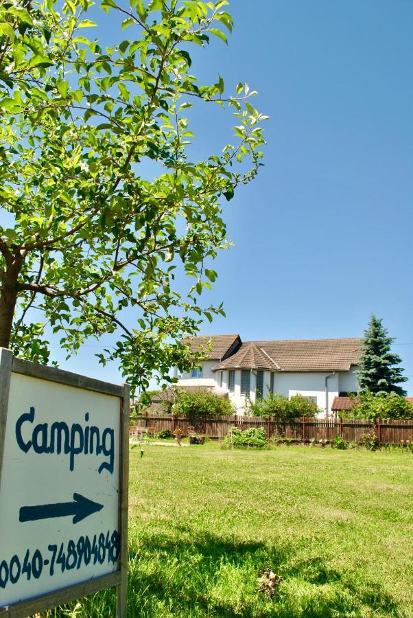 Camping La Foisor Turda Ngoại thất bức ảnh