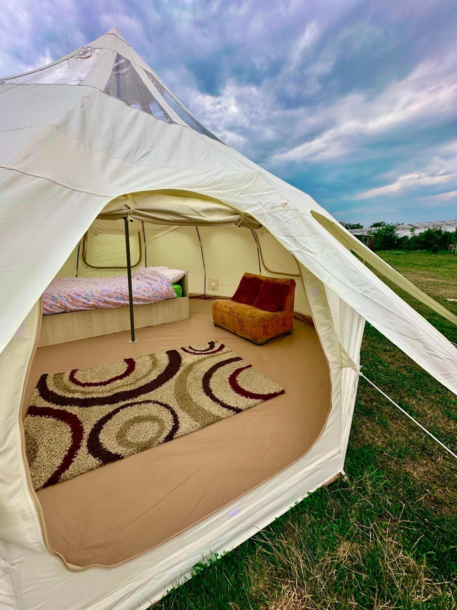 Camping La Foisor Turda Ngoại thất bức ảnh